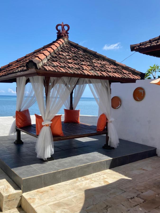 Villa Agung Beach Inn Lovina Eksteriør bilde