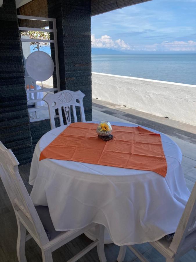 Villa Agung Beach Inn Lovina Eksteriør bilde