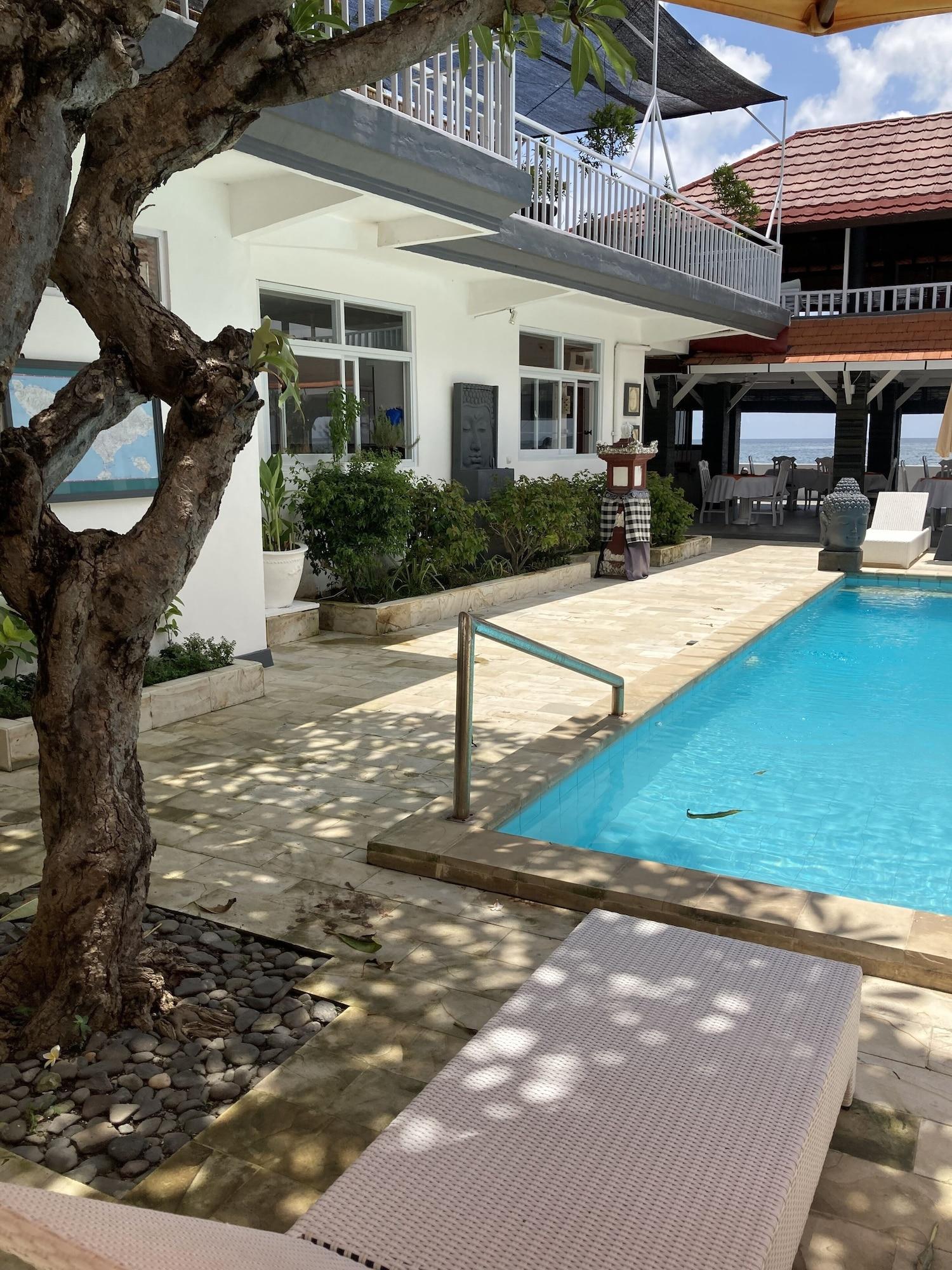 Villa Agung Beach Inn Lovina Eksteriør bilde