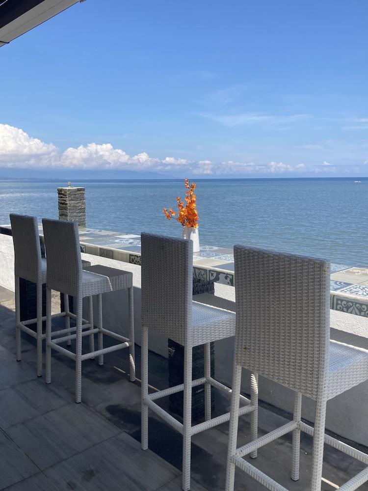 Villa Agung Beach Inn Lovina Eksteriør bilde