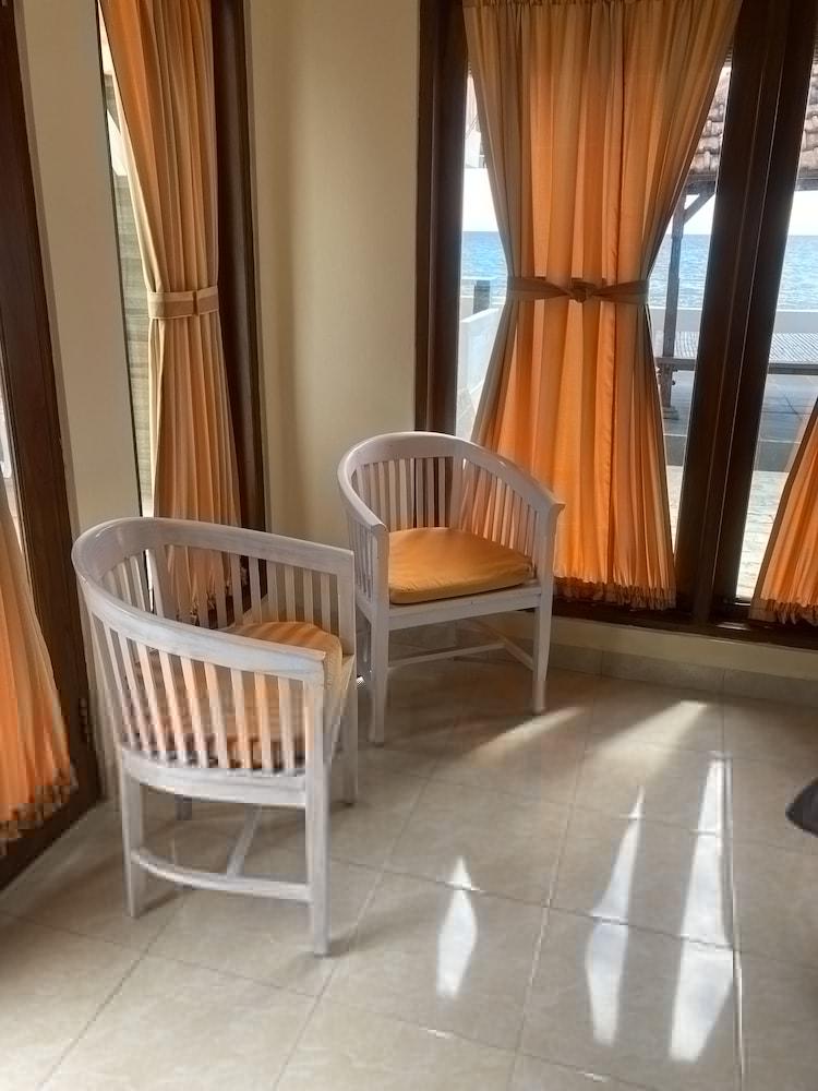 Villa Agung Beach Inn Lovina Eksteriør bilde