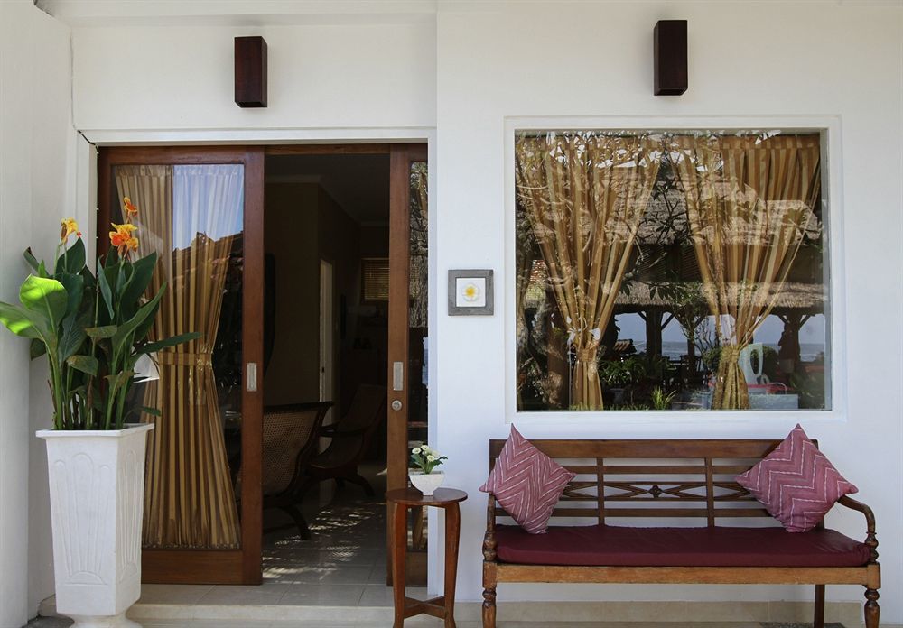 Villa Agung Beach Inn Lovina Eksteriør bilde